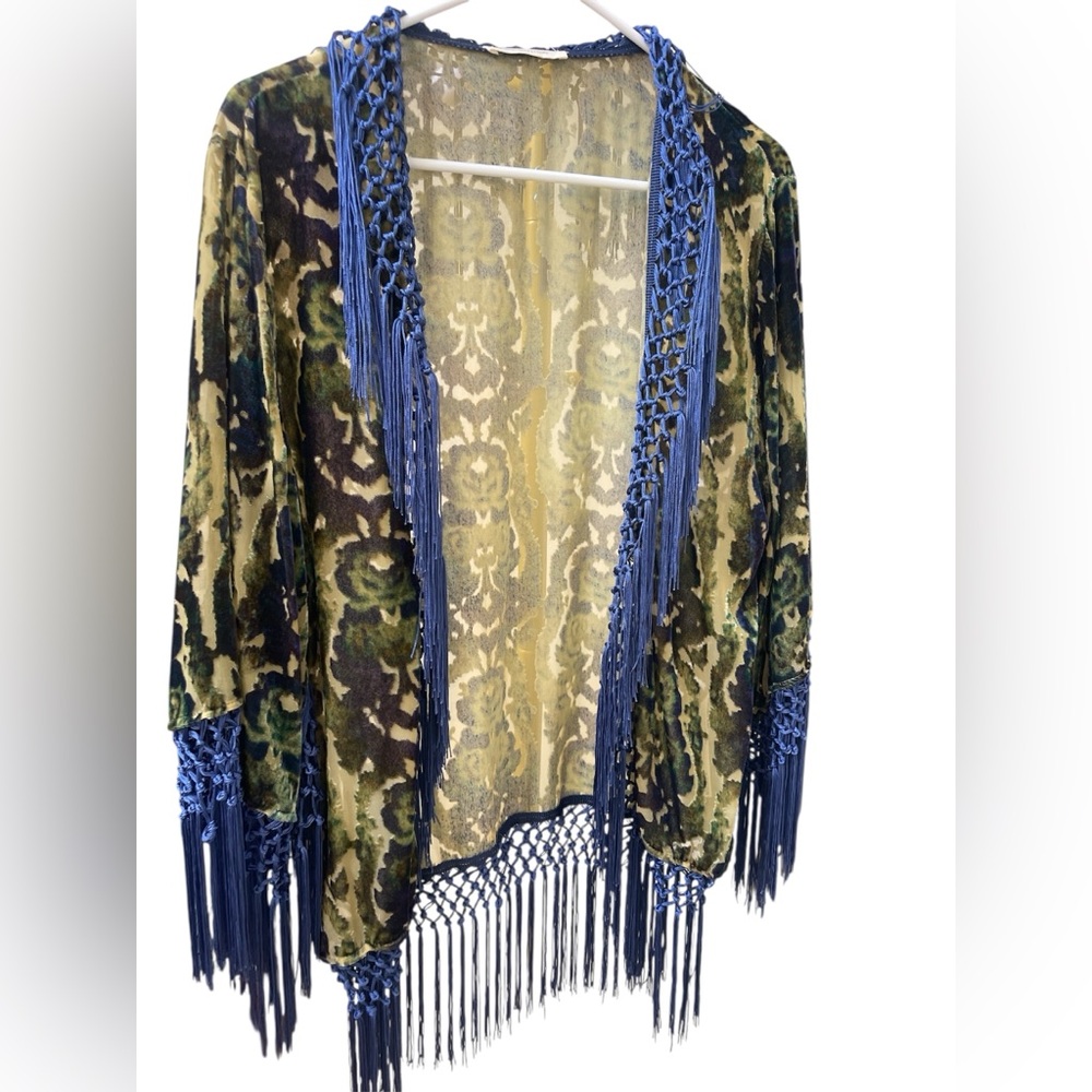 Urban Outfitters Roxanna fringe tassel velvet burnout kimono robe cover-up shawl - Picture 2 of 7